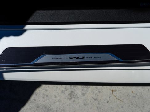 Used 2023 Chevrolet Corvette Stingray Premium Conv w/ Z51 Performance Package image 57