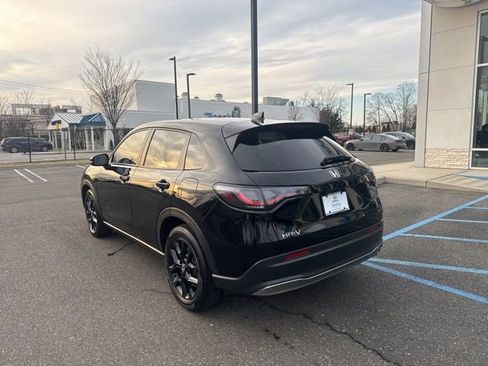 Certified 2024 Honda HR-V Sport image 6