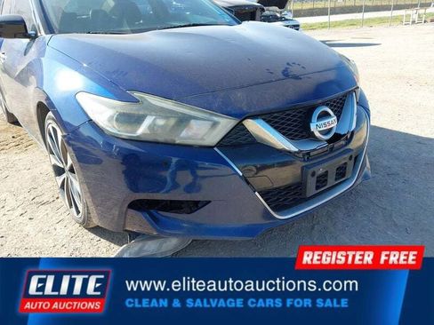 Used 2017 Nissan Maxima SR w/ Interior Lighting Package image 11