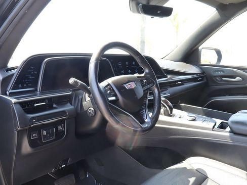 Used 2021 Cadillac Escalade Sport RWD image 14