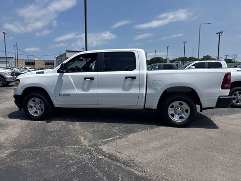 Used 2021 RAM 1500 Tradesman w/ Tradesman Group AWD/4WD image 3