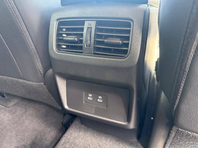 Certified 2025 Nissan Rogue SL AWD/4WD image 19