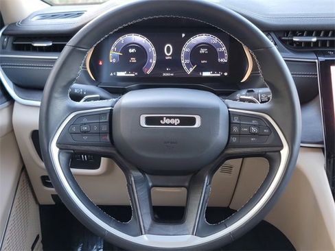 Certified 2021 Jeep Grand Cherokee L Limited image 33