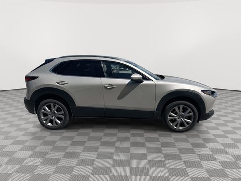 Used 2022 MAZDA CX-30 AWD 2.5 S w/ Premium Package image 6