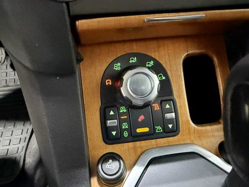 Used 2013 Land Rover LR4 HSE LUX image 24