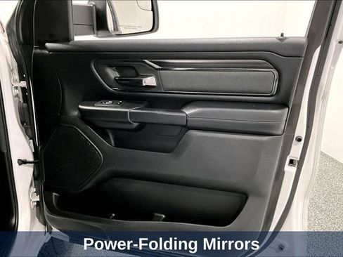 Used 2023 RAM 1500 Big Horn AWD/4WD image 38