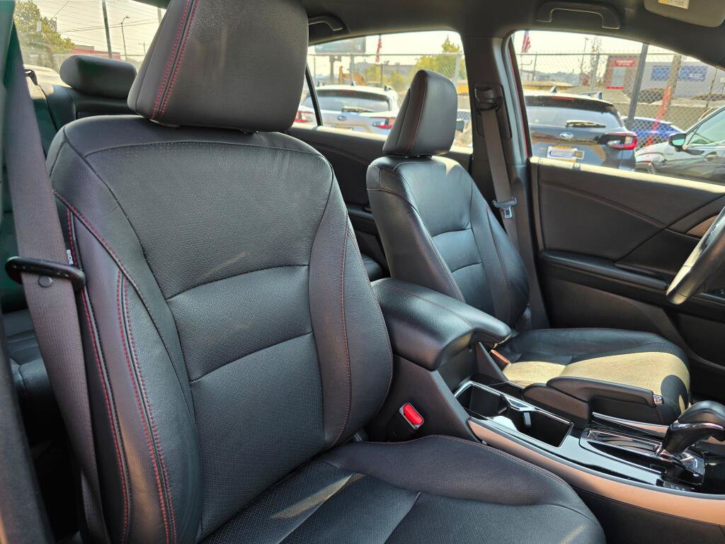 Used 2017 Honda Accord Sport Special Edition image 10