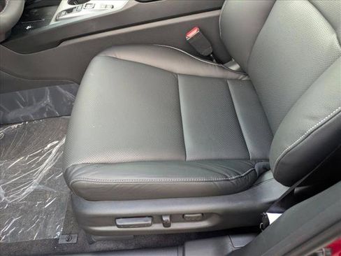 Used 2025 Honda Ridgeline RTL image 3