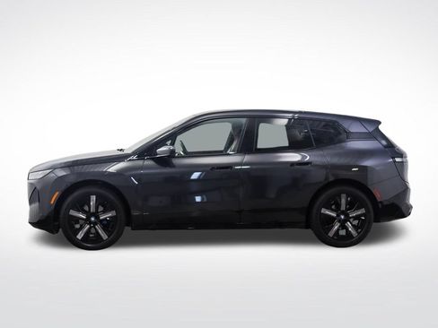 Certified 2024 BMW iX xDrive50 w/ Premium Package AWD/4WD image 2