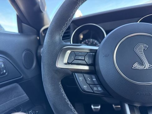 Used 2020 Ford Mustang Shelby GT350 w/ Technology Package RWD image 14