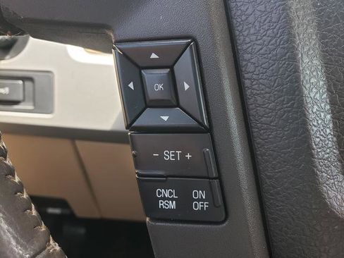 Used 2011 Ford F150 Lariat RWD image 26