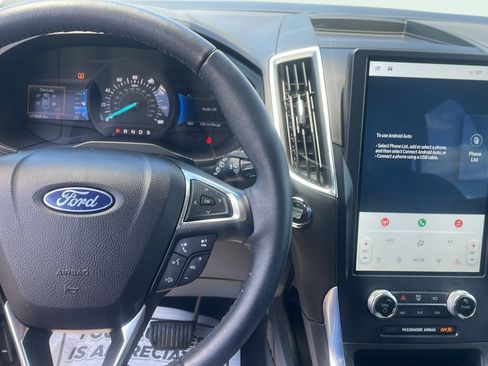 Certified 2023 Ford Edge Titanium AWD/4WD image 18