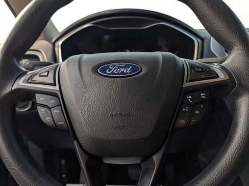 Used 2020 Ford Fusion SE AWD/4WD image 28