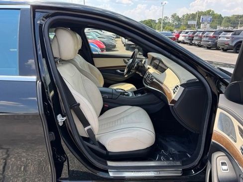 Used 2015 Mercedes-Benz S 550 Sedan image 9