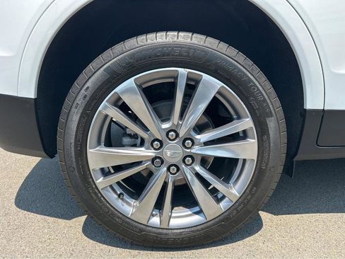 Used 2024 Cadillac XT5 Premium Luxury image 14