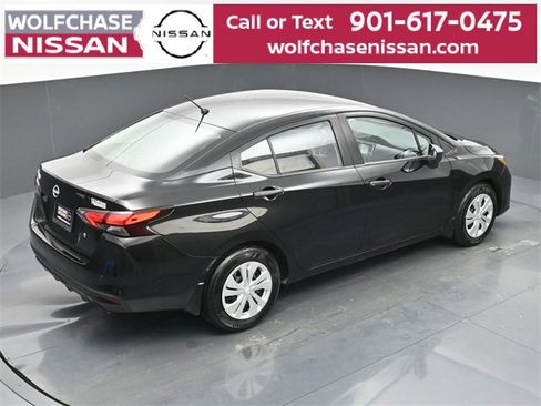 Used 2025 Nissan Versa S w/ Trunk Package image 35