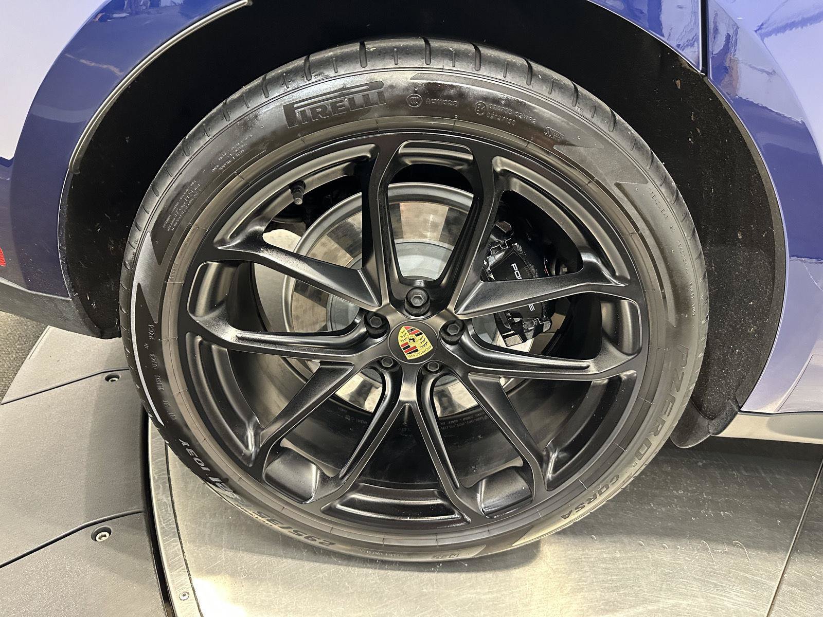 Used 2023 Porsche Macan GTS AWD/4WD image 13