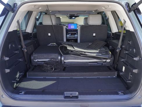 Certified 2024 Toyota Sequoia Limited image 14