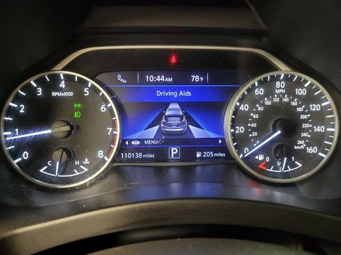 Used 2018 Nissan Murano SV FWD image 23