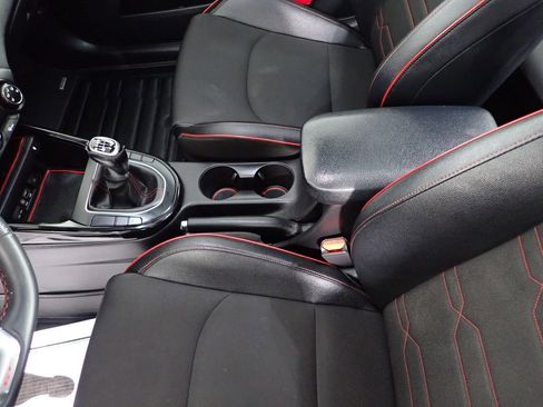 Used 2021 Kia Forte GT image 28