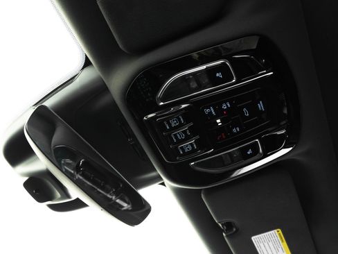 New 2025 Maserati Grecale Modena image 45