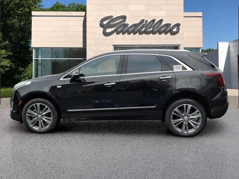 New 2026 Cadillac XT5 Premium Luxury w/ LPO, Floor Liner Package image 2