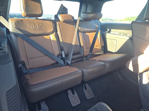 Used 2025 Ford Expedition King Ranch AWD/4WD image 10