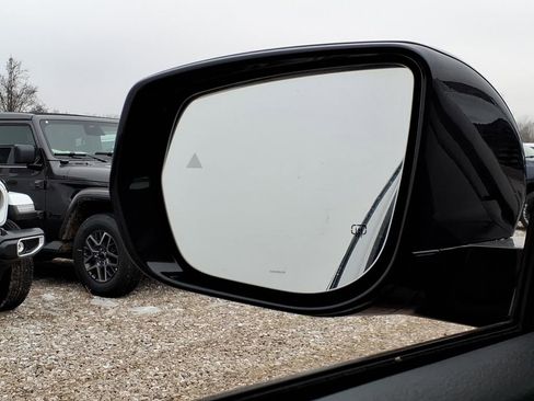 New 2025 Jeep Grand Cherokee L Limited image 21