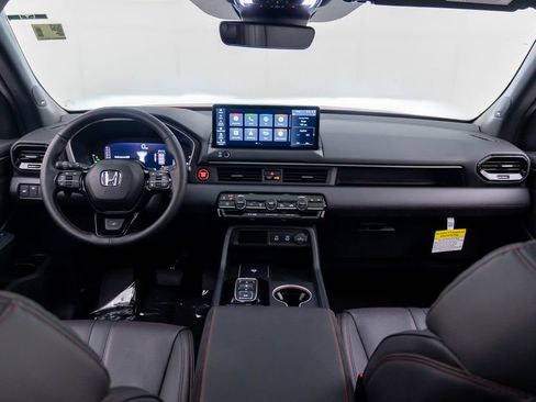 Certified 2026 Honda Pilot Black Edition image 11