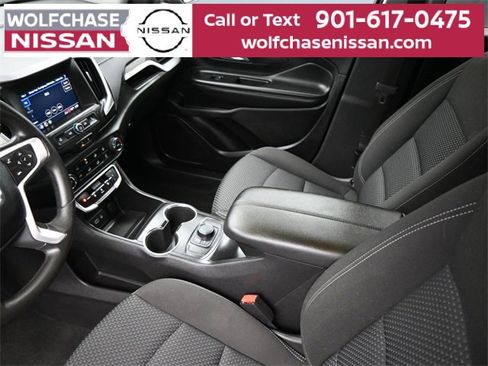 Used 2023 GMC Terrain SLE image 18