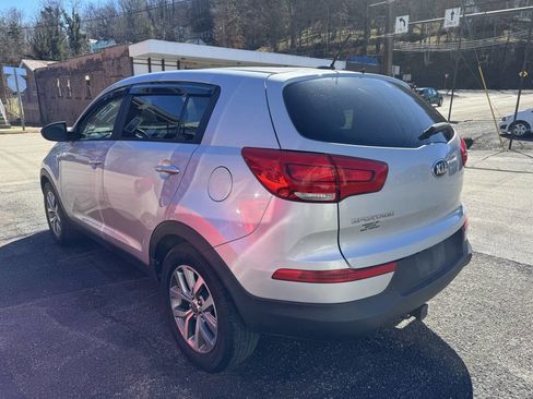 Used 2015 Kia Sportage LX image 12