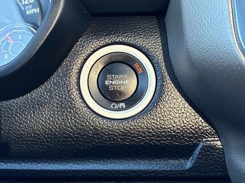 Used 2020 RAM 1500 Laramie AWD/4WD image 30