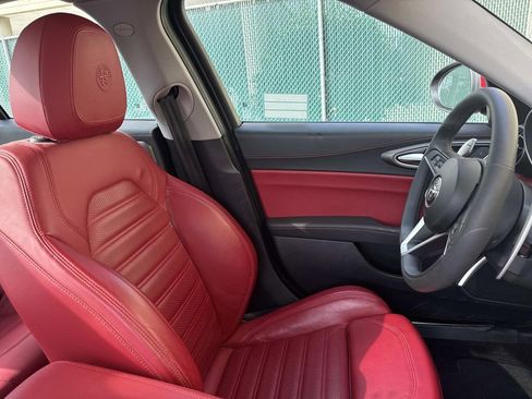 Used 2019 Alfa Romeo Giulia Ti Sport w/ Quick Order Package 22U Sport image 16
