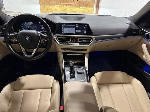 Used 2021 BMW 430i Coupe w/ Convenience Package image 27