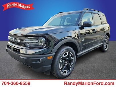 New 2024 Ford Bronco Sport Outer Banks w/ Tech Package
