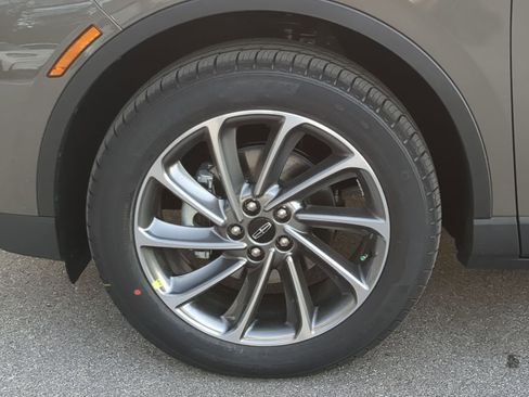 New 2026 Lincoln Corsair Premiere image 9