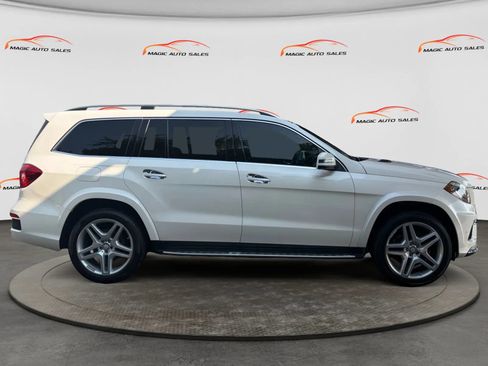 Used 2016 Mercedes-Benz GL 550 4MATIC image 6