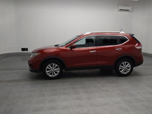 Used 2015 Nissan Rogue SV w/ SV Premium Package image 2