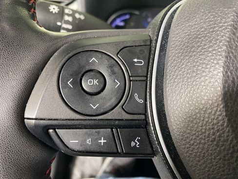 Used 2023 Toyota RAV4 SE image 21