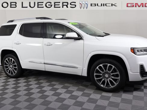 Certified 2021 GMC Acadia Denali w/ Denali Technology Package FWD image 2