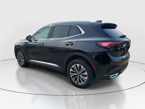 Used 2024 Buick Envision Preferred AWD/4WD image 3