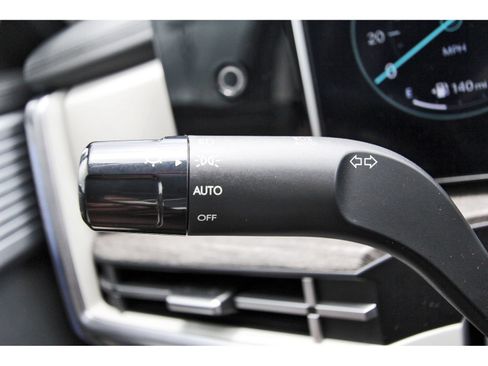 Used 2024 Hyundai Santa Fe Calligraphy FWD image 21