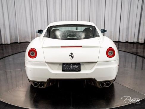 Used 2011 Ferrari 599 GTB Fiorano RWD image 13