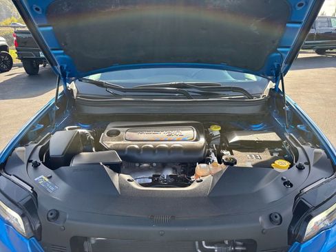 Used 2021 Jeep Cherokee Latitude Plus image 30