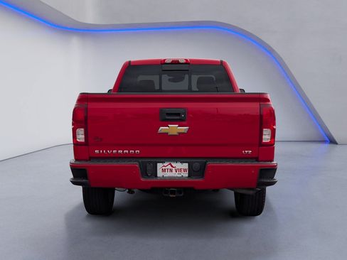 Used 2018 Chevrolet Silverado 1500 LTZ Z71 w/ LTZ Plus Package AWD/4WD image 8