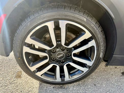 Used 2023 MINI Cooper S w/ Signature Upholstery Package FWD image 20