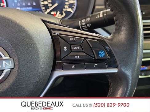 Used 2023 Nissan Altima 2.5 SL FWD image 13