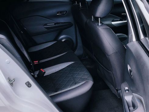 Used 2019 Nissan Kicks S FWD image 15
