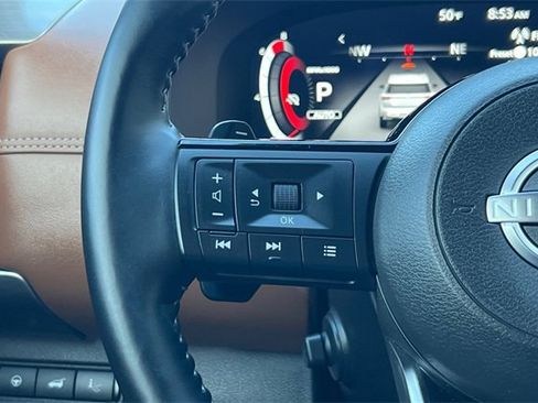 Used 2025 Nissan Pathfinder Platinum w/ Cargo Package image 32