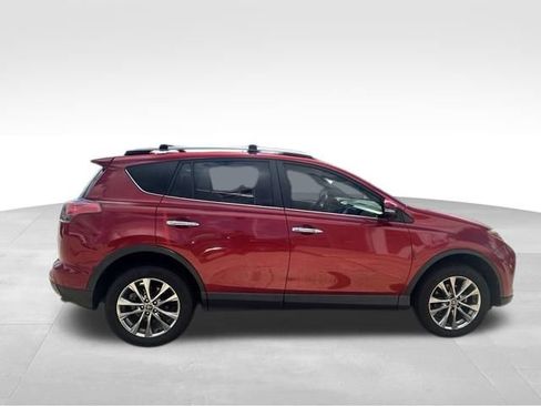 Used 2017 Toyota RAV4 Limited FWD image 10